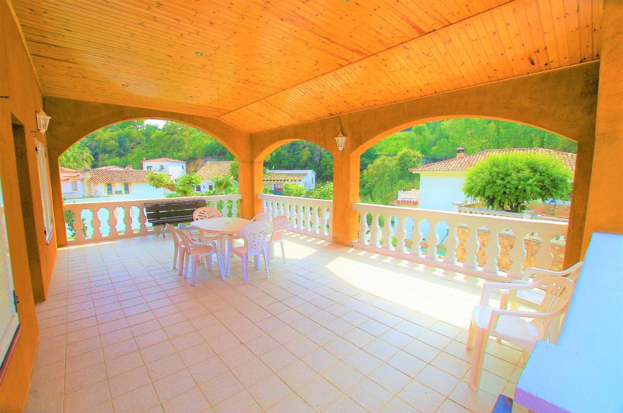Vakantiehuis V&v Lloret - Canyelles